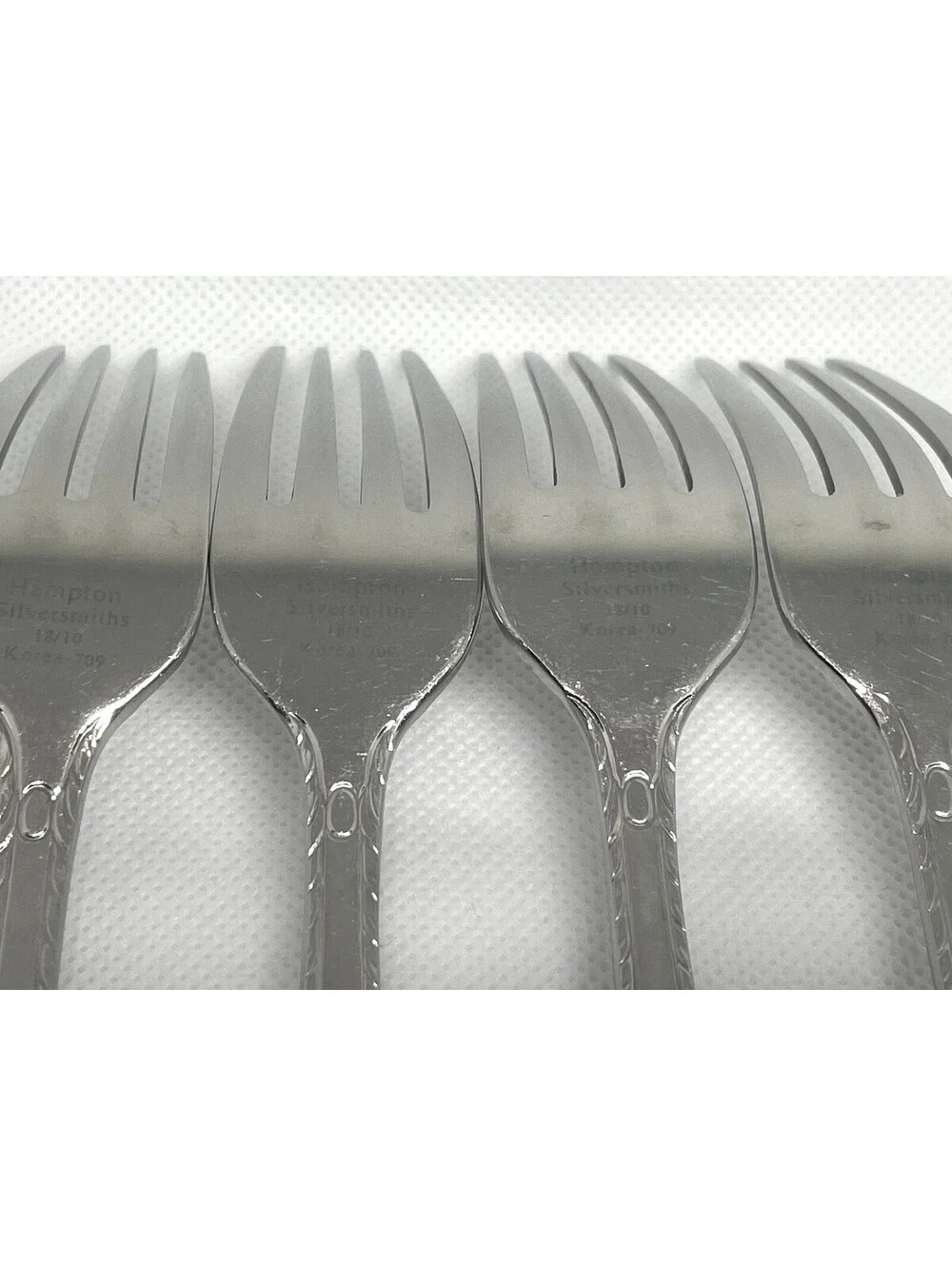 (4) Hampton Silversmiths RACHELLE FROST Stainless 18/10 DINNER FORKS 8